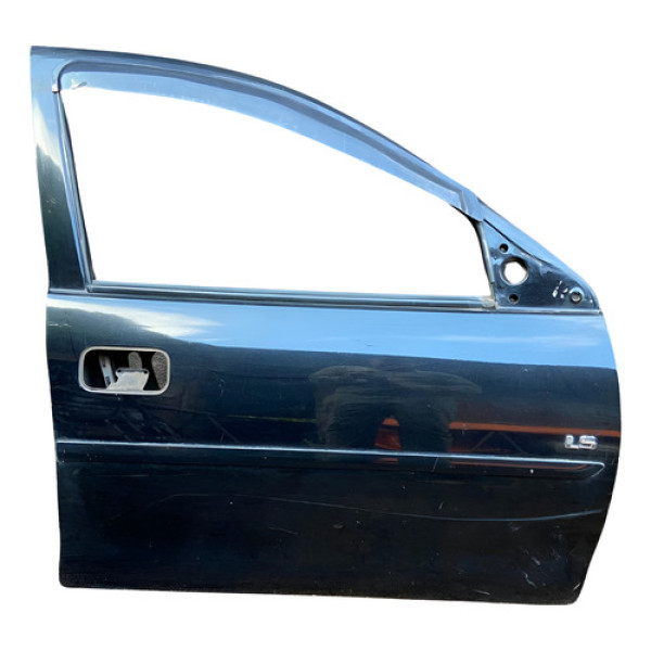 Porta Dianteira Direita Corsa Classic 2011 Corsa Sedan Dianteira Dereita Verde