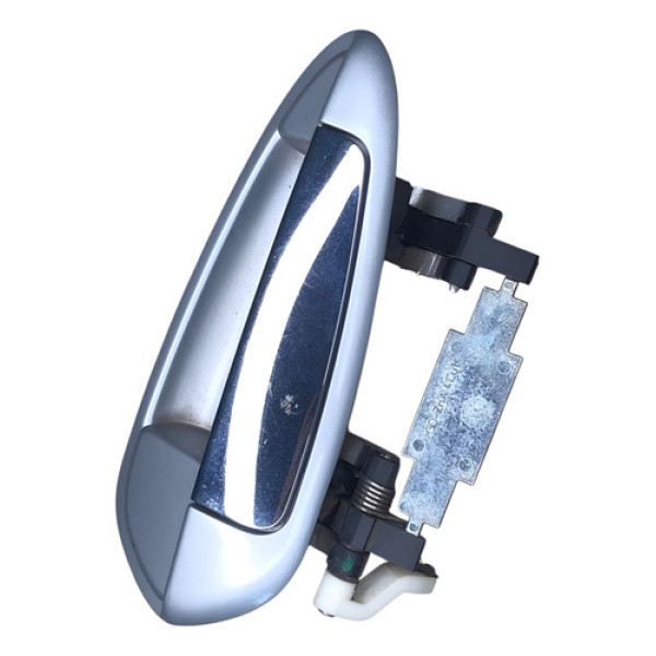 Maçaneta Externa Traseiro Esquerdo Fiat Linea 100209011 2013 Prateado Dianteira