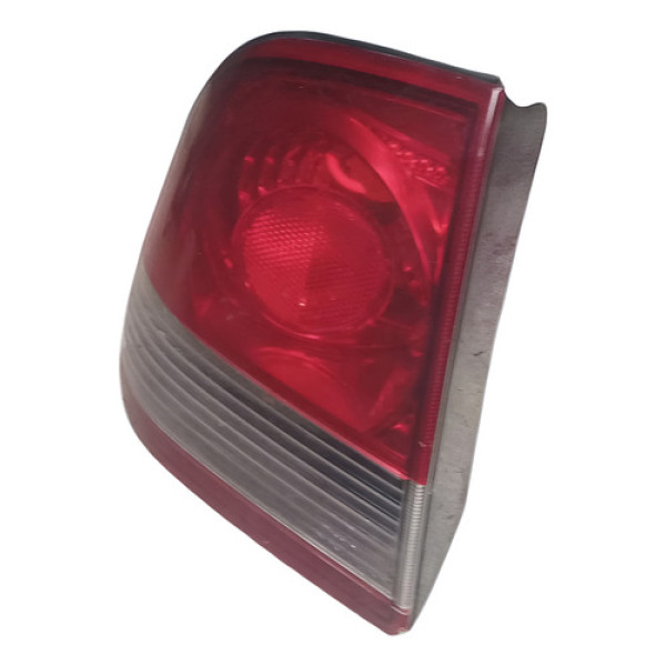 Lanterna Traseira Esquerda Chevrolet Classic 2004 2005 2006 Esquerdo/motorista Vermelho